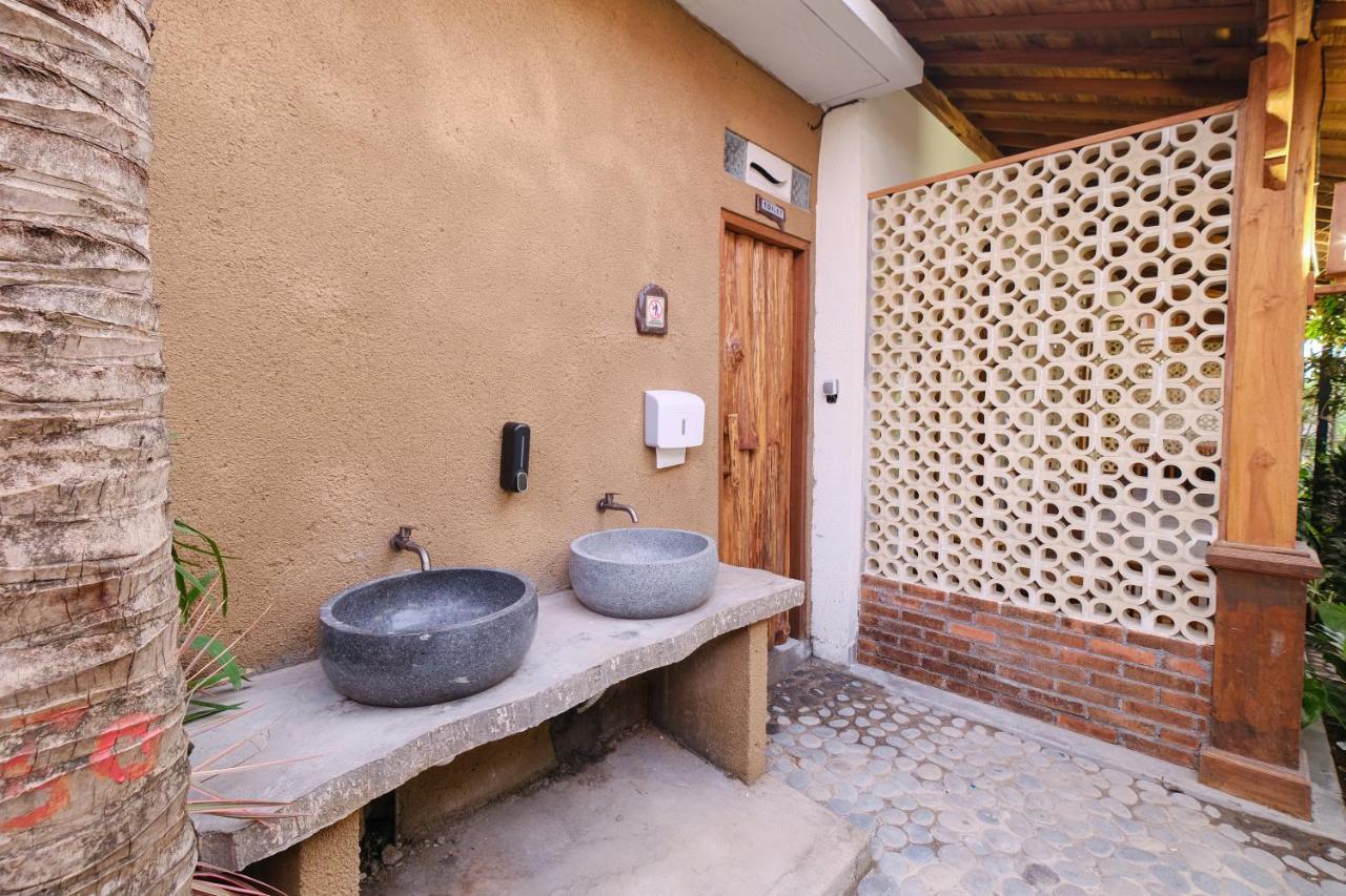 Green Bali Guest House Munggu Екстериор снимка